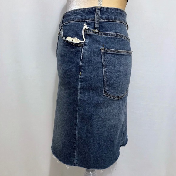 ❌SOLD❌ Universal Thread NWT Mini Jean Skirt Women 8/29 - Picture 7 of 11